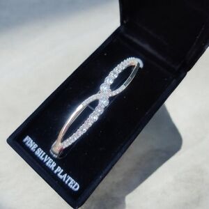 Danecraft Fine Silver Plated Hinges Crystal Bracelet